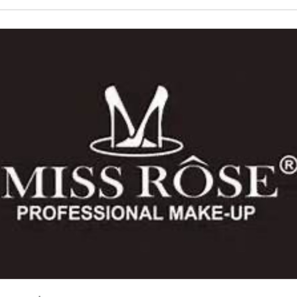 Compact Powder - Miss Rose New in Box - Picture 3 of 6